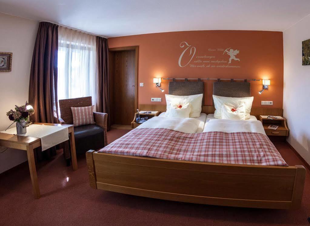 Landhotel Gasthaus Zum Pflug Целль-ам-Хармерсбах Экстерьер фото